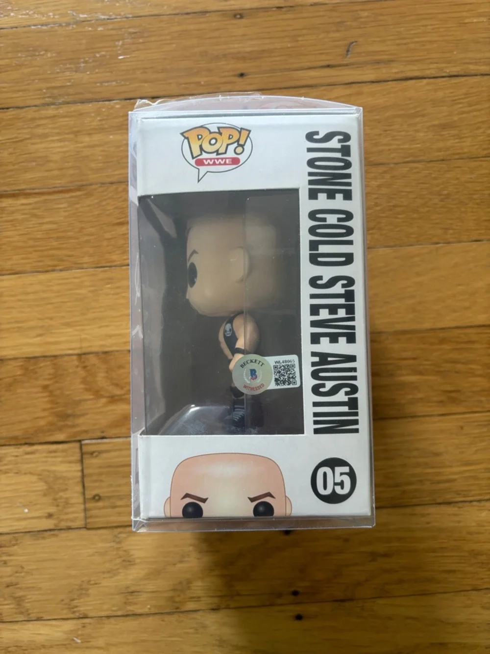 Funko Pop! WWE Stone Cold Steve Austin Autographed - Picture 2 of 4